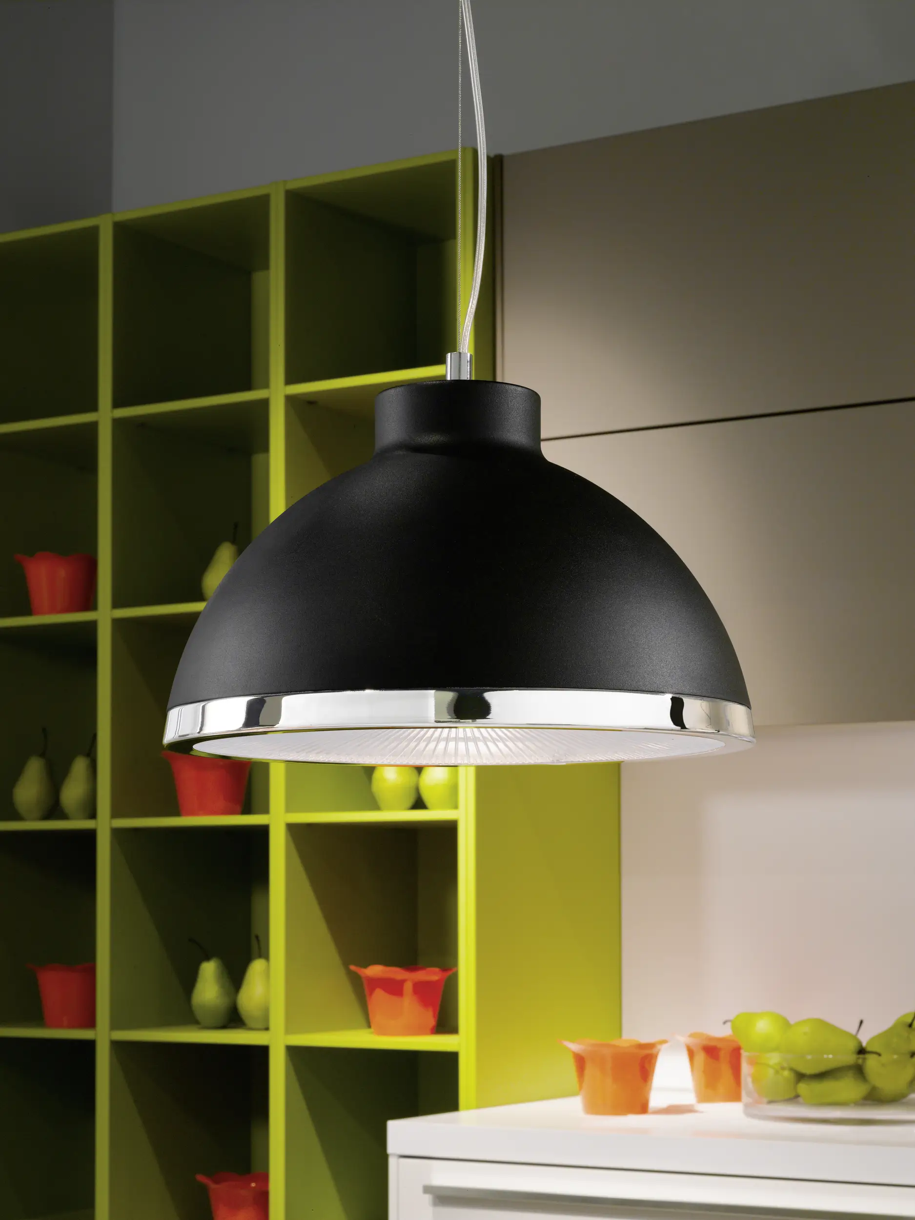 DEBED Black Pendant-Lamp